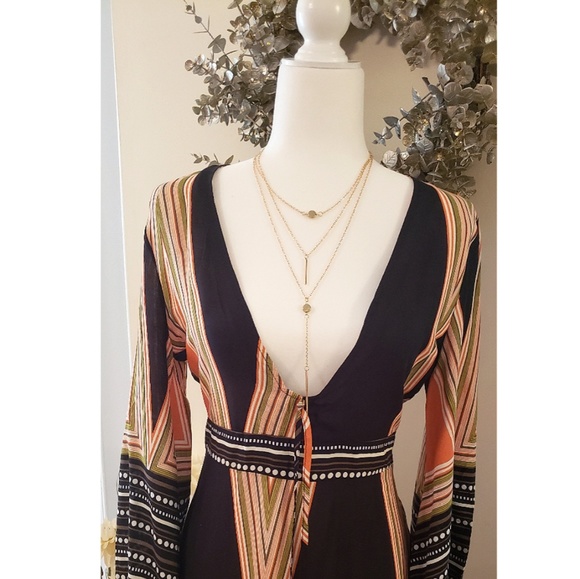 💥🆕️Sexy Boho Low Cut Maxi Dress Sz M - Picture 3 of 3